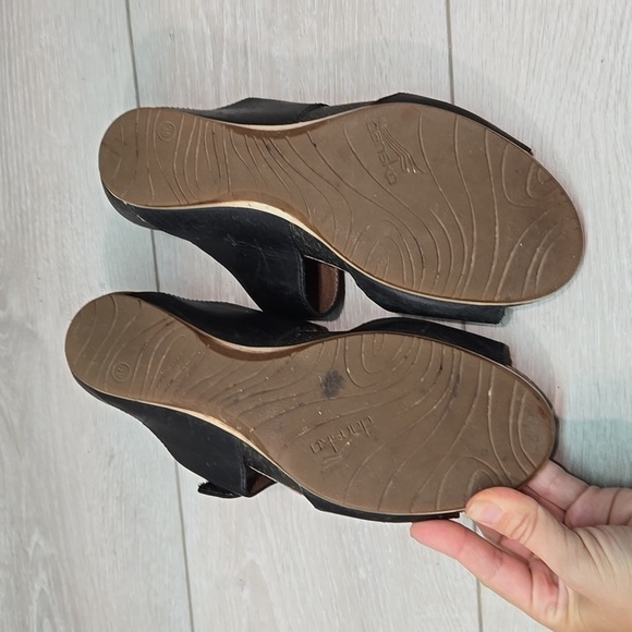 Dansko Women Vienna Leather Hook&loop Wedge Sandals shoes sz 39/8.5-9 - Picture 11 of 13